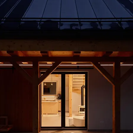 Romantic Methuya, Private Outdoor Sauna Included