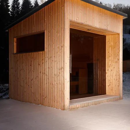 Prázdninový dům Romantic Methuya, Private Outdoor Sauna Included *
