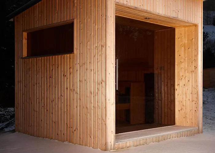 Prázdninový dům Romantic Methuya, Private Outdoor Sauna Included *