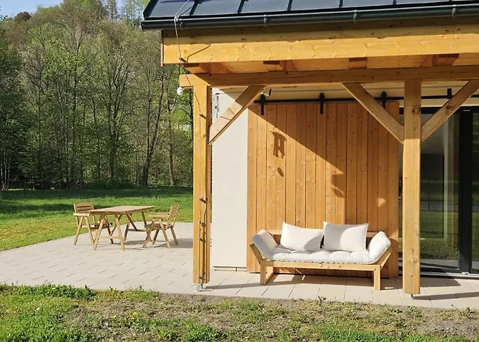 Prázdninový dům Romantic Methuya, Private Outdoor Sauna Included Teplice nad Metují